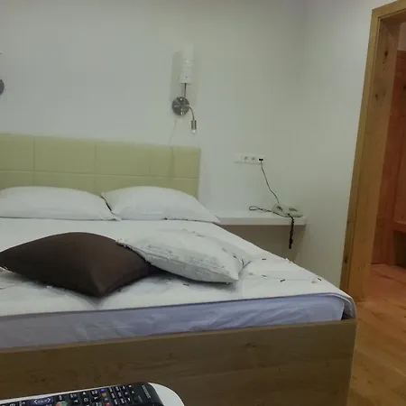 Bed and Breakfast Tavcar Λιουμπλιάνα