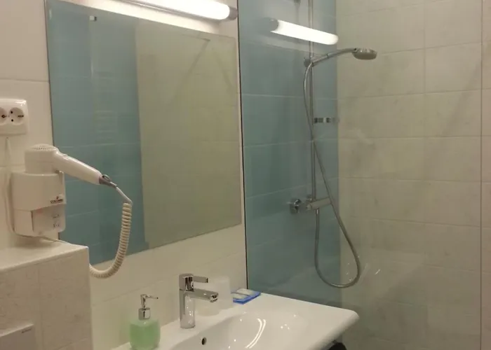 Tavcar Oda ve Kahvaltı